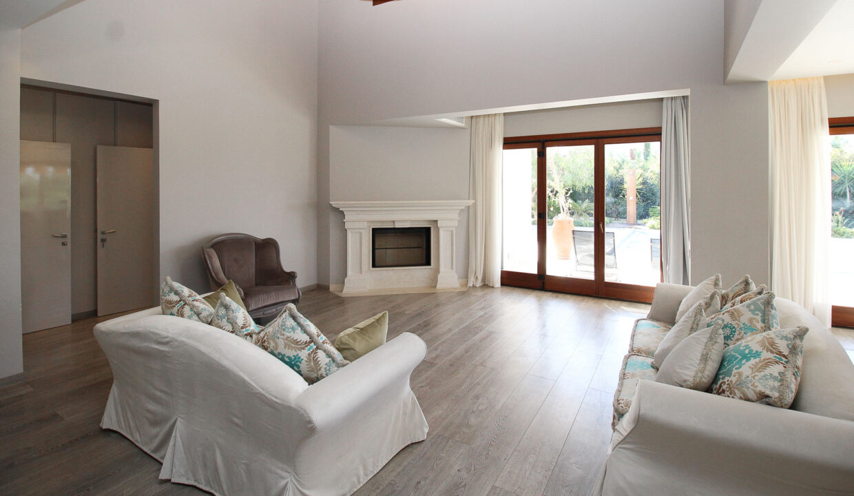 6 Bedroom Villa For Sale - Eastern Plateau, Aphrodite Hills, Paphos: ID 1226 01 – ID 1226 - Comark Estates