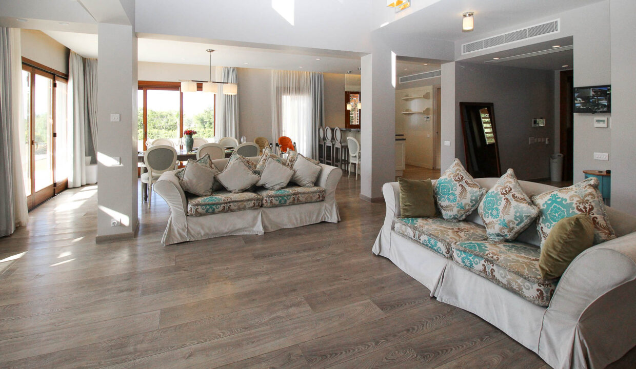 6 Bedroom Villa For Sale - Eastern Plateau, Aphrodite Hills, Paphos: ID 1226 03 – ID 1226 - Comark Estates