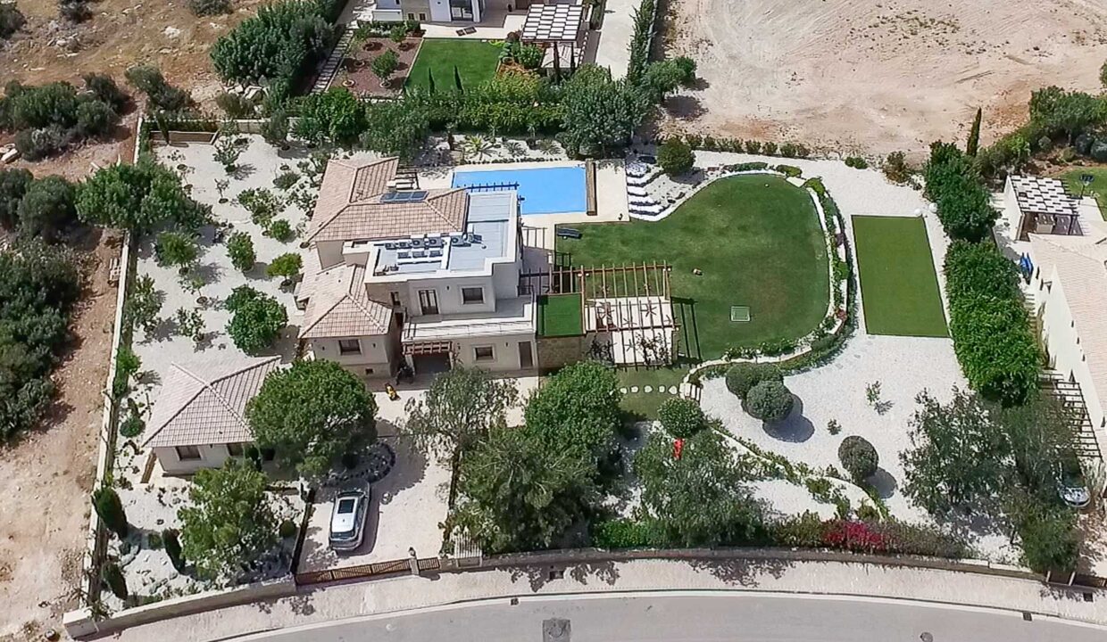 6 Bedroom Villa For Sale - Eastern Plateau, Aphrodite Hills, Paphos: ID 1226 34 – ID 1226 - Comark Estates