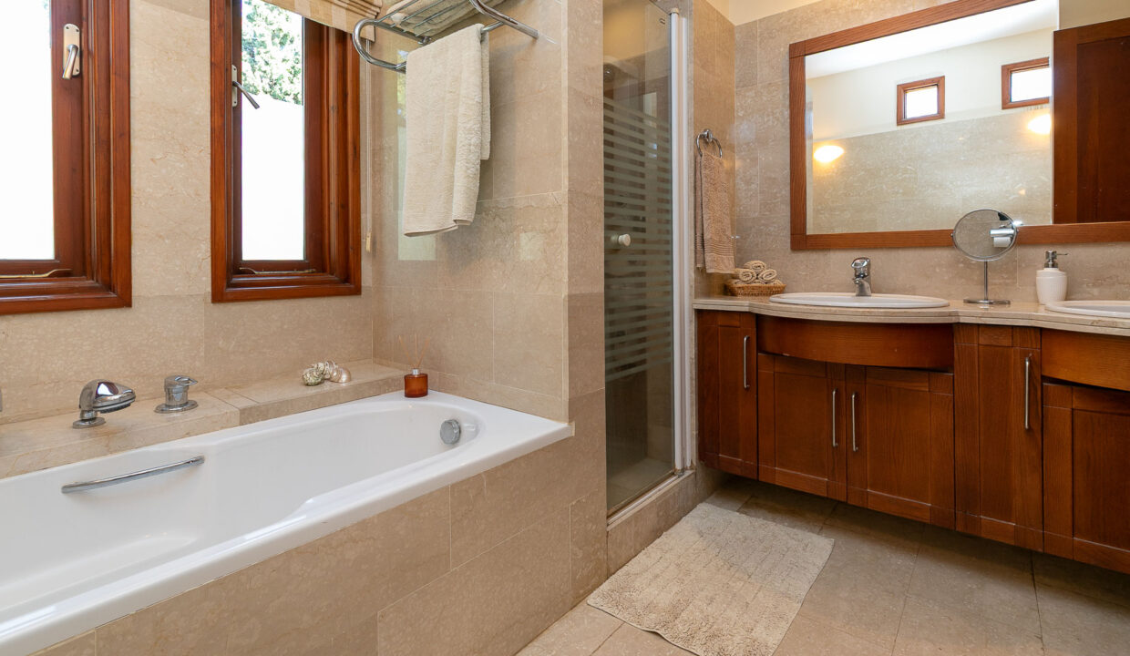 3 Bedroom Villa For Sale - Eastern Plateau, Aphrodite Hills, Paphos: ID 1229 03 – ID 1229 - Comark Estates