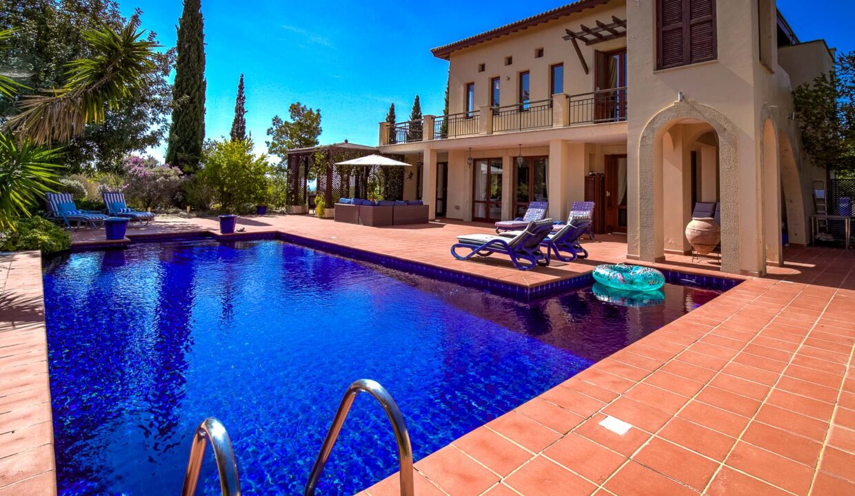 3 Bedroom Villa For Sale - Eastern Plateau, Aphrodite Hills, Paphos: ID 1229 37 – ID 1229 - Comark Estates