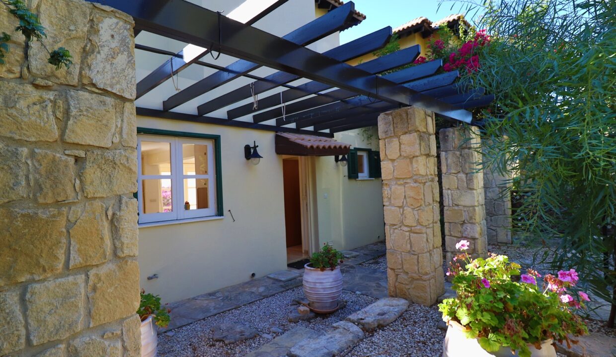 2 Bedroom Townhouse For Sale - Adonis Village, Aphrodite Hills, Paphos: ID 1231 11 – ID 1231 - Comark Estates