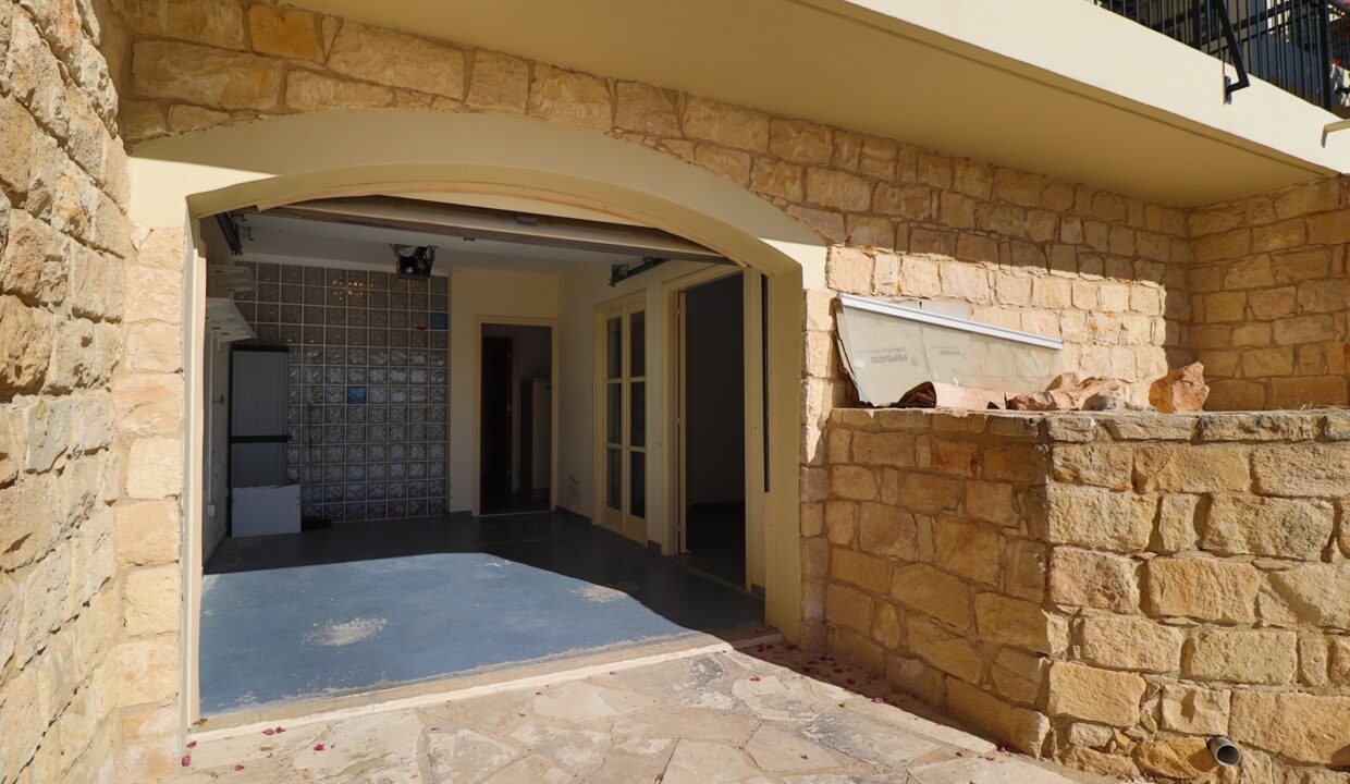 2 Bedroom Townhouse For Sale - Adonis Village, Aphrodite Hills, Paphos: ID 1231 24 – ID 1231 - Comark Estates